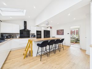 Photo 9- click for photo gallery